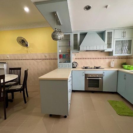 Rini Utama Homestay Skudai Zewnętrze zdjęcie