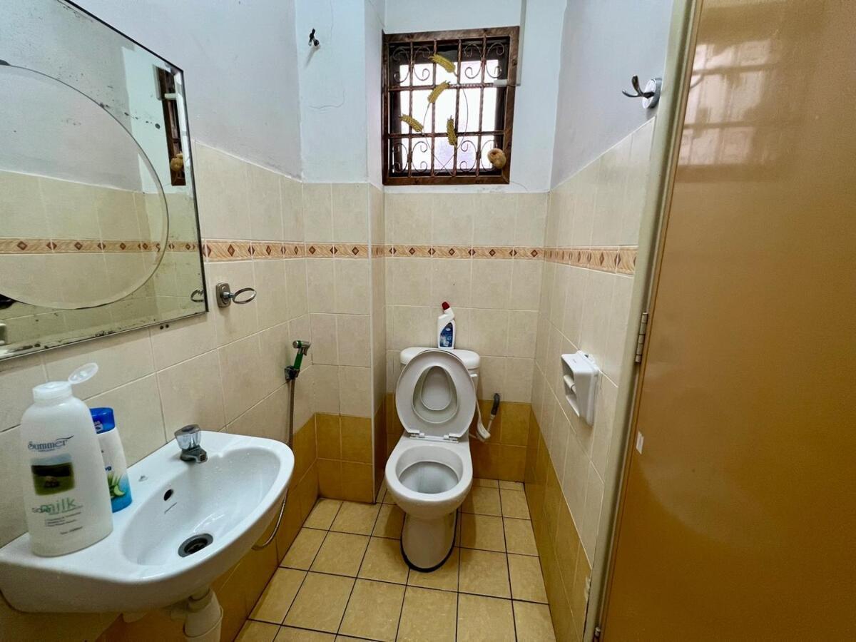 Rini Utama Homestay Skudai Zewnętrze zdjęcie