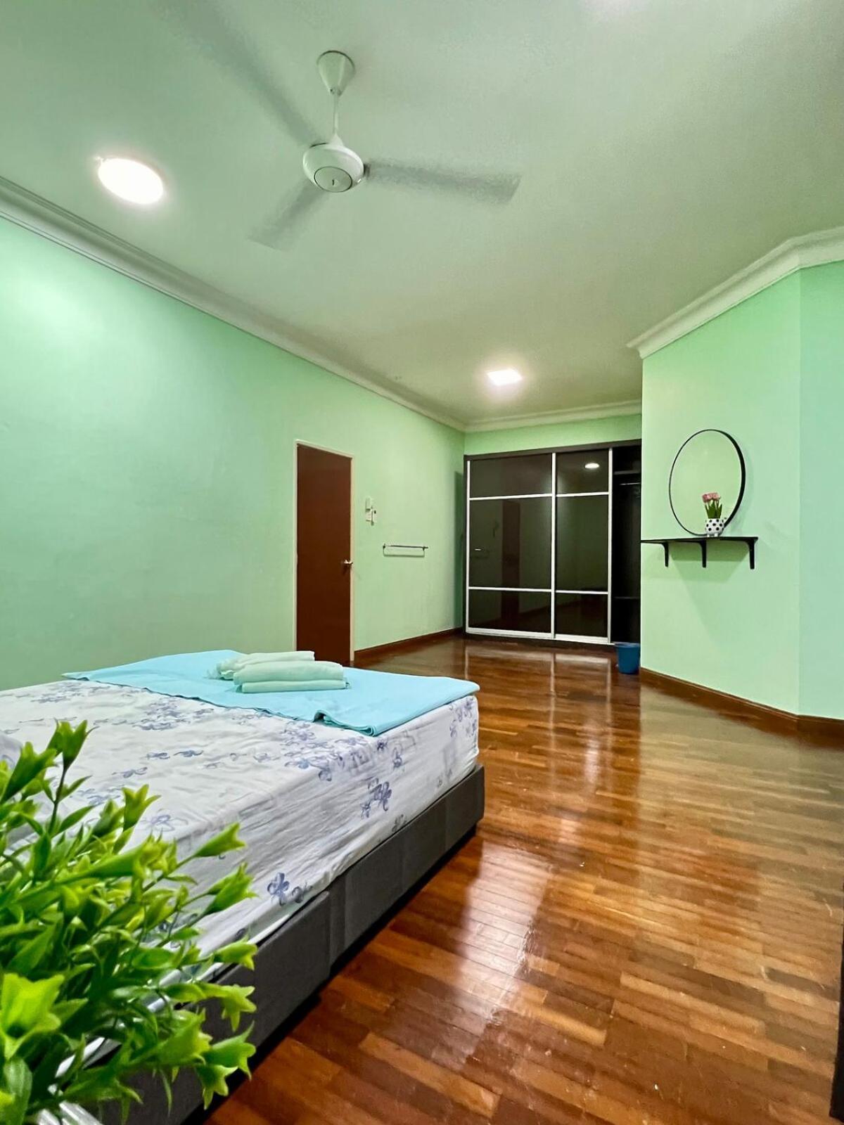 Rini Utama Homestay Skudai Zewnętrze zdjęcie