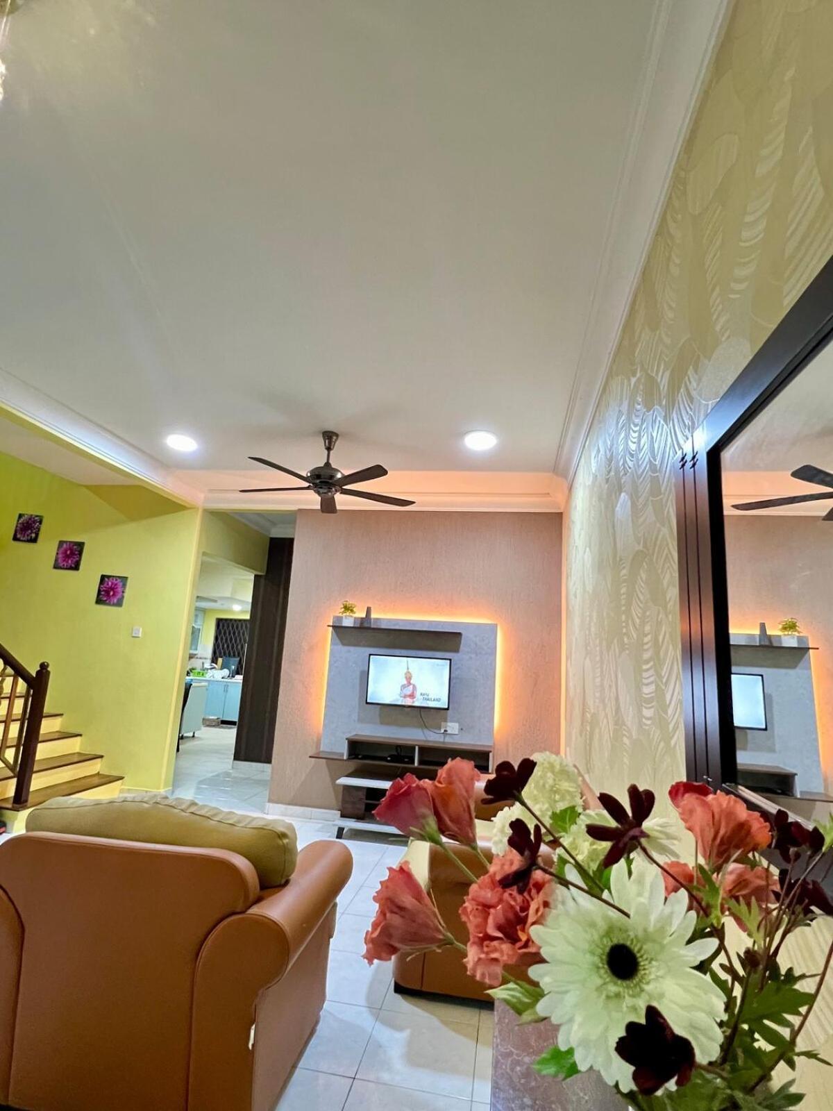 Rini Utama Homestay Skudai Zewnętrze zdjęcie
