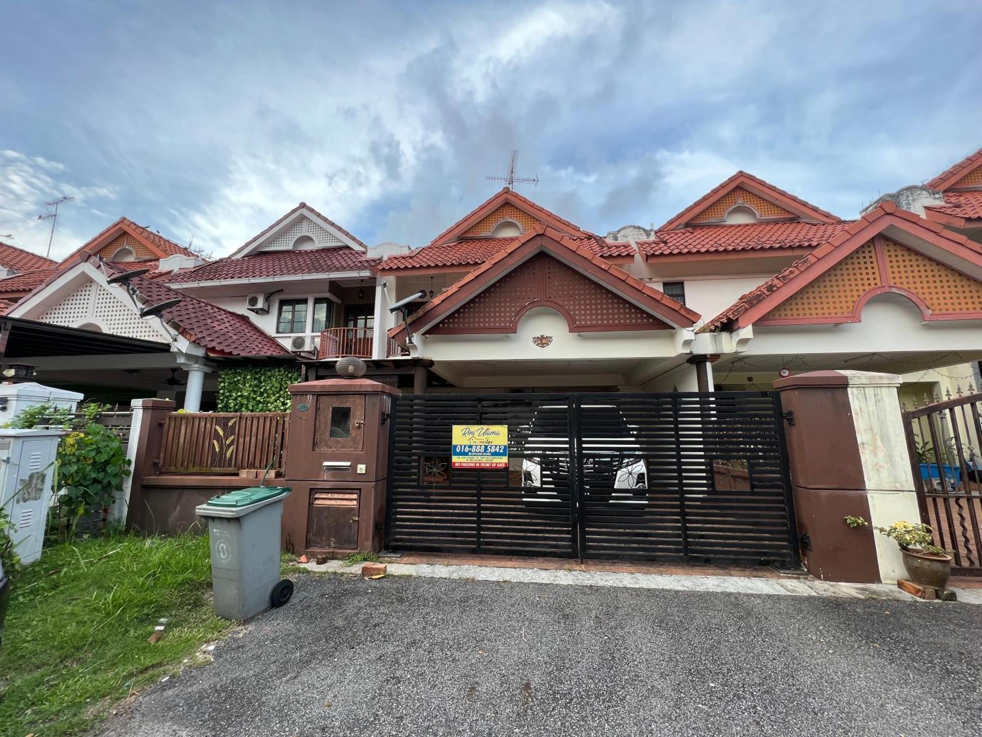 Rini Utama Homestay Skudai Zewnętrze zdjęcie